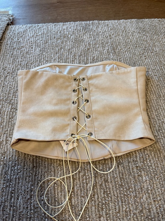 Beige Embroidered Corset Crop Top - Unbranded - Picture 4 of 5